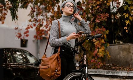 Accessories and Layering: Elevating Everyday Outfits