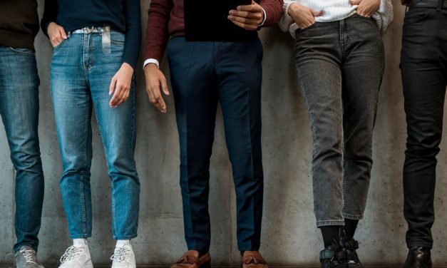 Work-to-Weekend Bottoms: The Foundation of Effortless Style