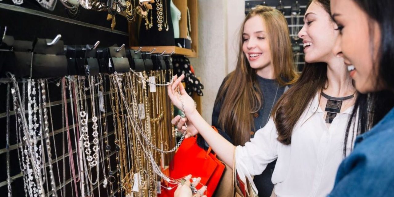 The Best Places to Find Affordable Jewelry Right Now 