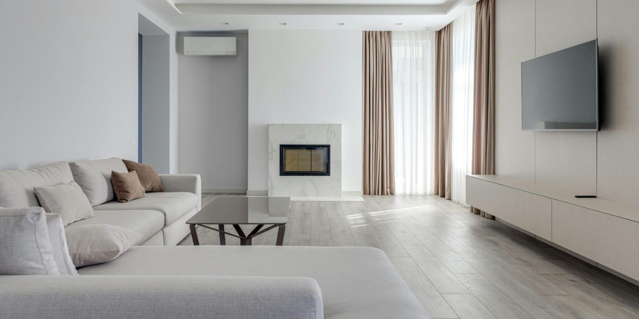 Why Some Neutral Rooms Feel Warm and Expensive While Others Feel Emotionally Empty 