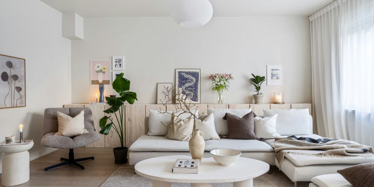 Seasonal Home Decor Rotation: How to Keep Your Space Fresh Without Constant Spending